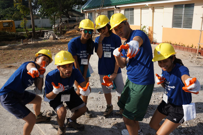 3 teams - team 1 (list job)